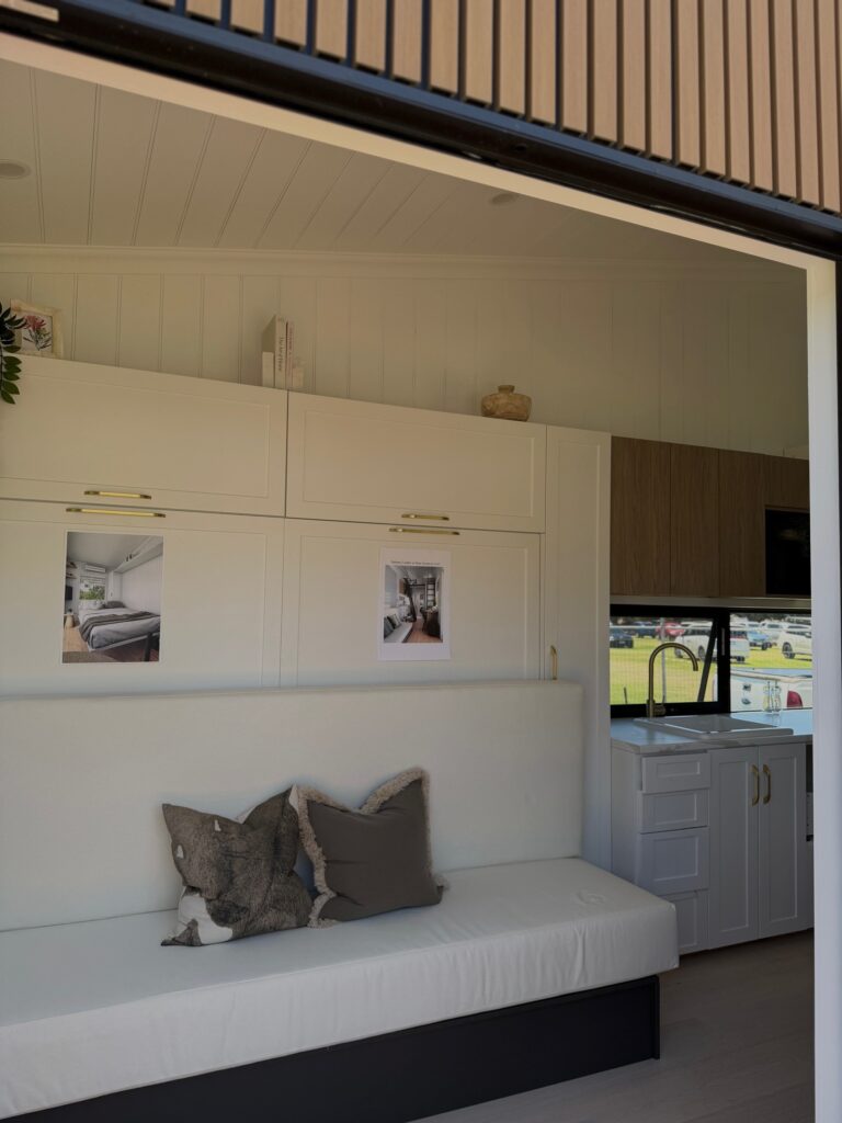 Farmhouse Int 3